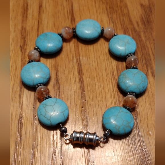 Turquoise and rose quartz magnetic bracelet - Picture 15 of 16